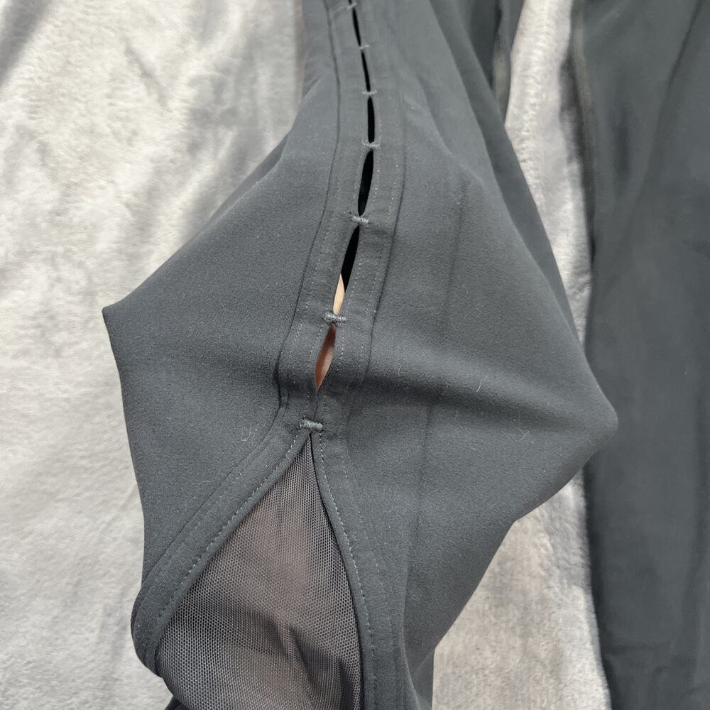 ATHLETA High Rise Peekaboo 7/8 Tight Leggings‎ Workout Yoga Pant Grey Sz MP - Picture 3 of 10